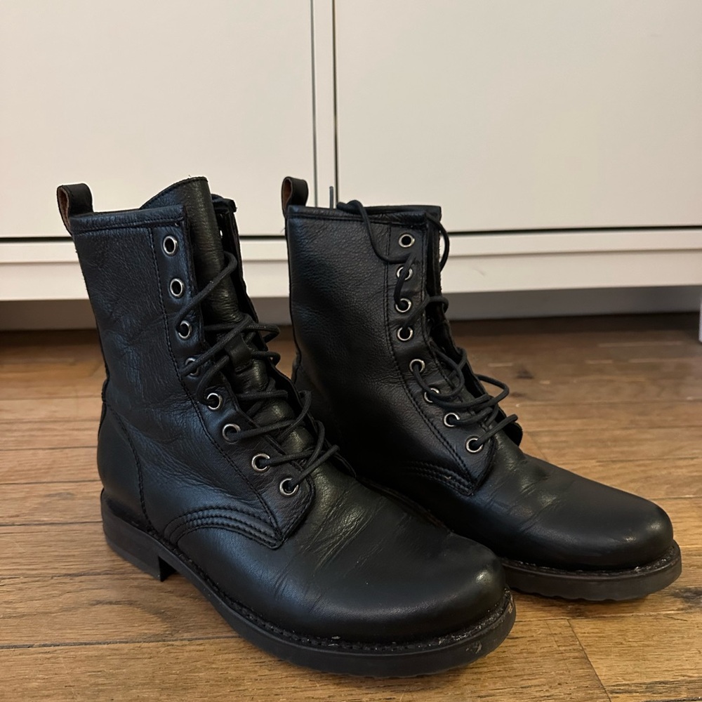 Frye Lace Up Veronica Boots